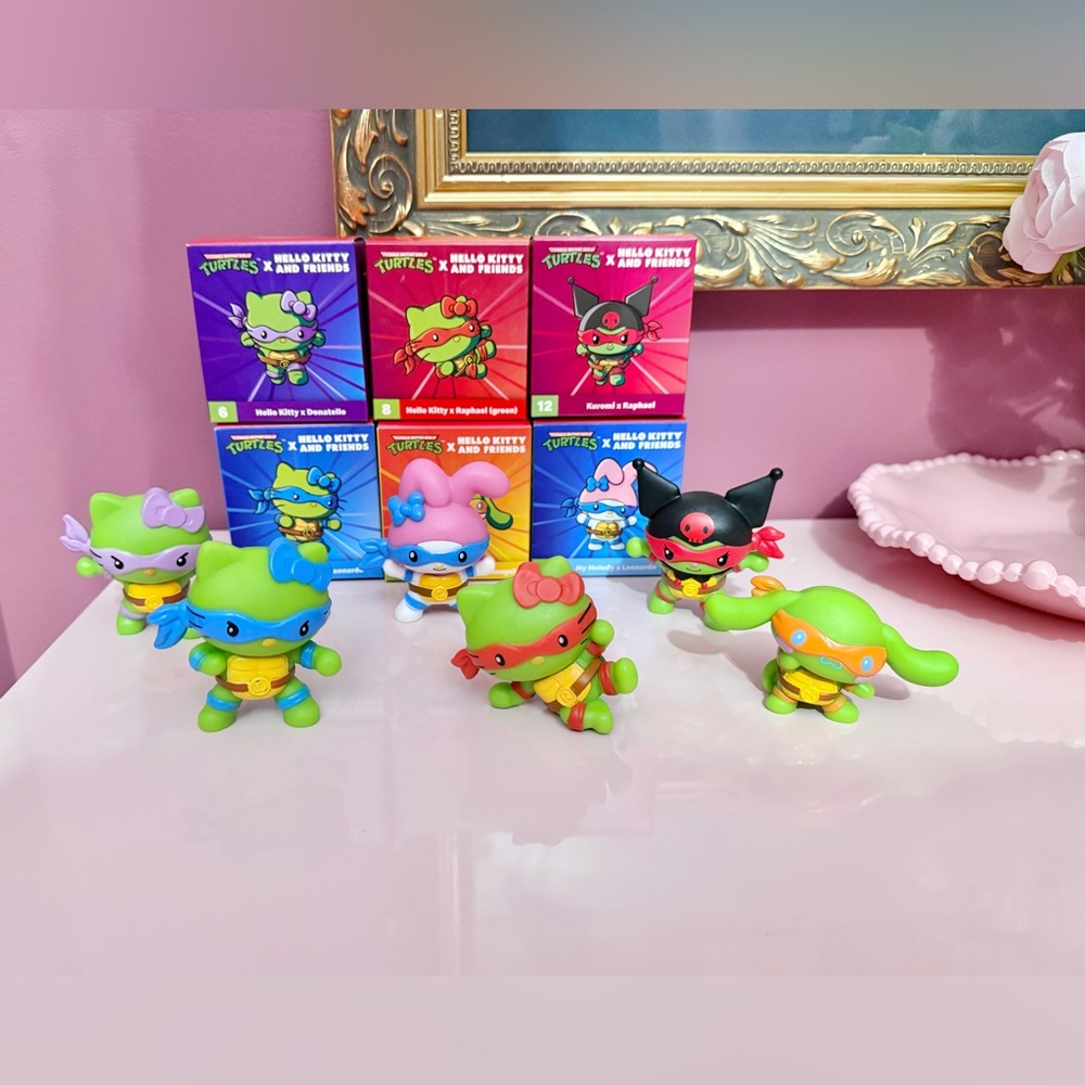 McDonald’s Hello Kitty & Ninja Turtles Collab - Picture 3 of 4
